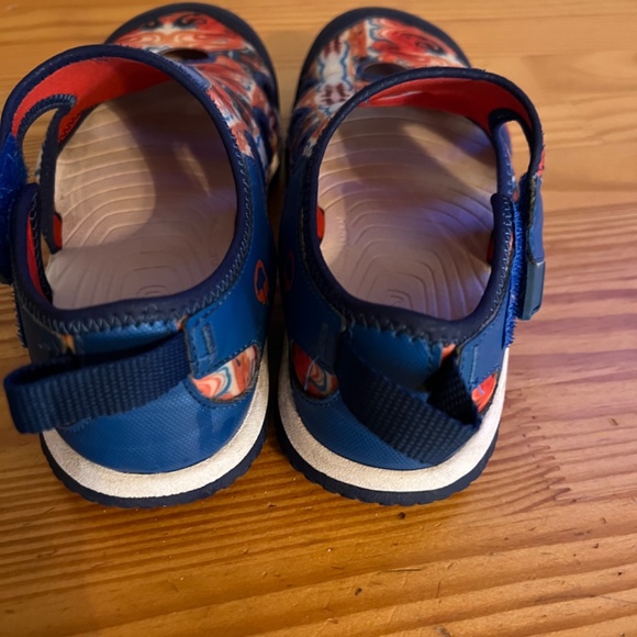 KEEN amphibious hiker shoe Size US 3 boys - Picture 2 of 8